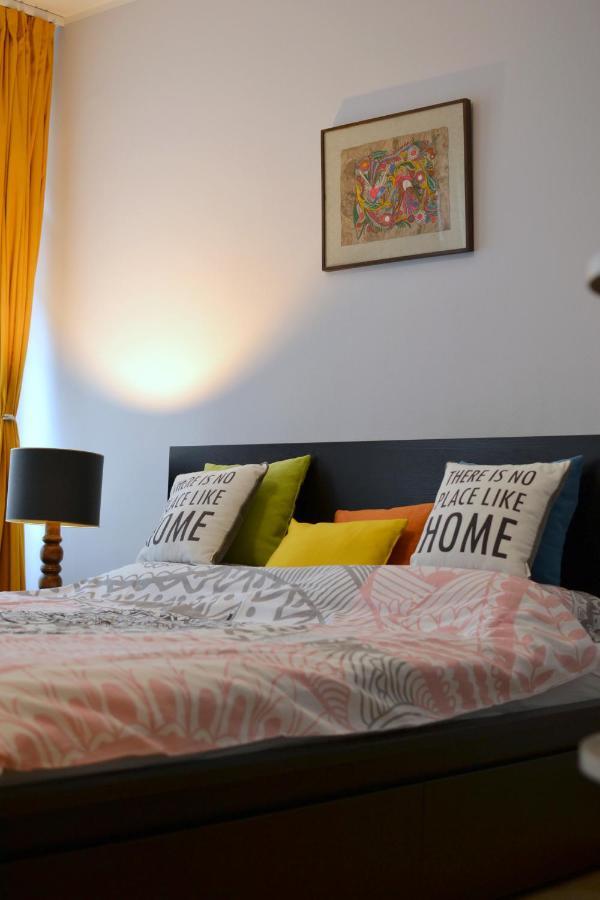 City Center Lovely Studio Apartment Belgrado Buitenkant foto